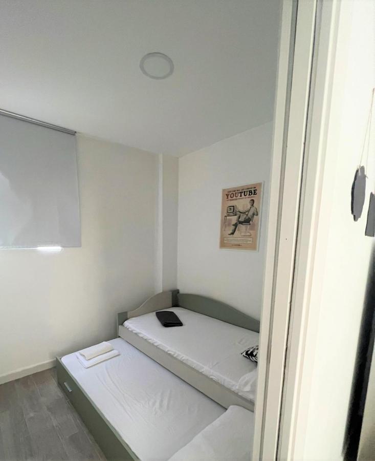Atico Suite En El Centro De Algeciras Bagian luar foto