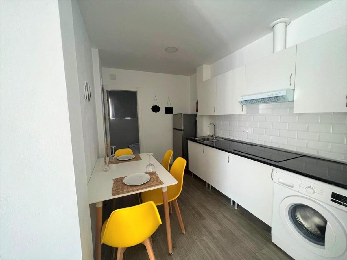 Atico Suite En El Centro De Algeciras Bagian luar foto